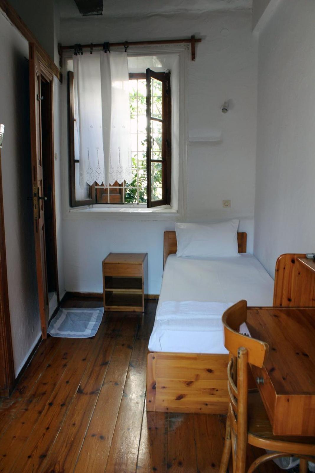 Hotel Sotos Pension Città di Skopelos Esterno foto