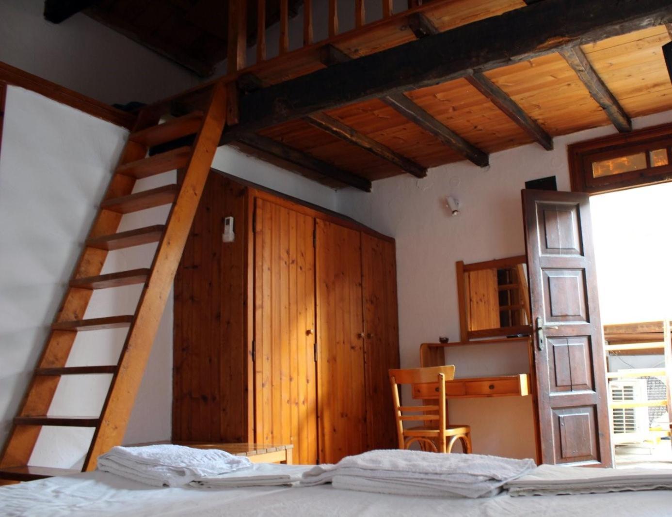Sotos Pension Città di Skopelos Esterno foto
