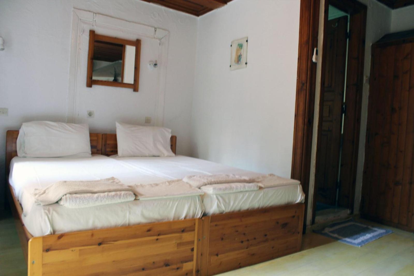 Sotos Pension Città di Skopelos Esterno foto